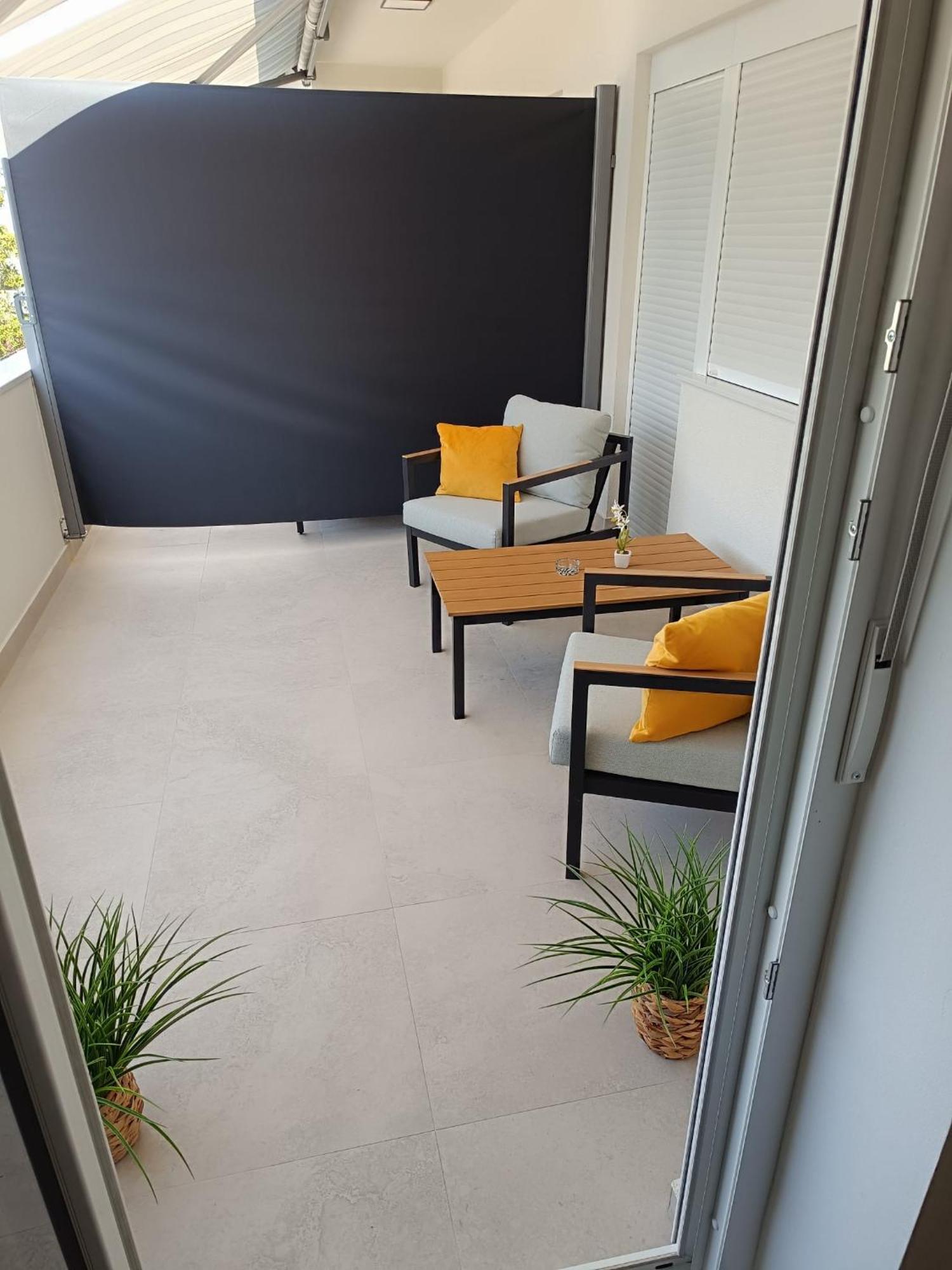 Apartman Elana Šibenik Esterno foto